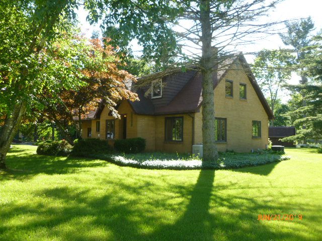 12363 Tuscola Road Clio, MI 48420 - Photo 16 of 21 31384904-15.JPG