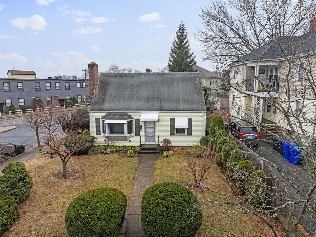 159 Pond Street Pawtucket, RI 02860 - Photo 10 of 38 Gallery Image 10