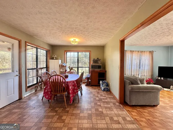 $385,000 | 276 Oglesby Bridge Road Southeast, Conyers, GA 30094