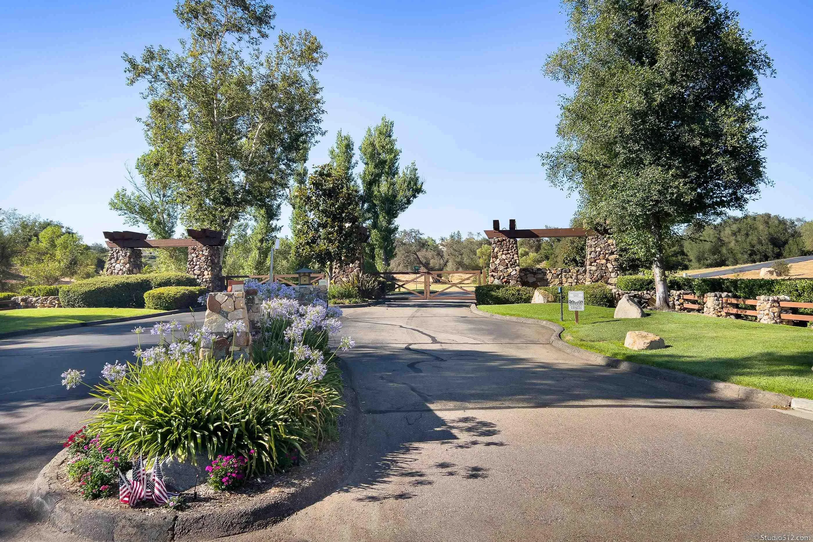 12891 Rock Ridge Lane Valley Center, CA 92082 - Photo 23 of 45 Gallery Image 23