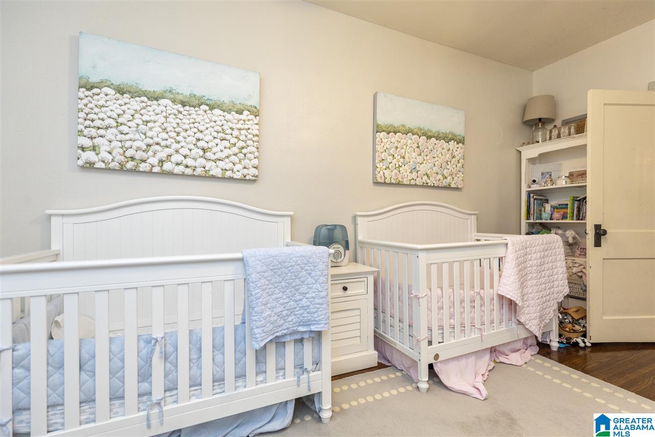 1005 Irving Road Birmingham, AL 35209 - Photo 27 of 44