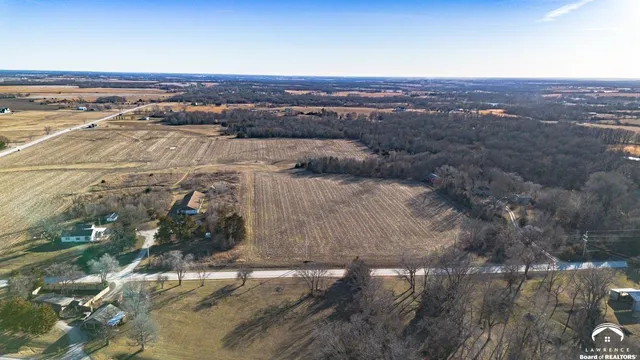 $500,000 | 52.63 Acres M/l East 1900th Road, Baldwin City, KS 66006