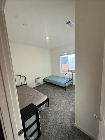 $3,300 | 12363 Gold Dust Way, Victorville, CA 92392