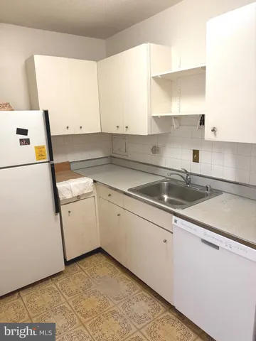 $64,900 | 1311 Delaware Avenue Southwest, Unit S540, Washington, DC 20024