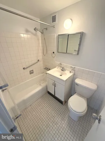 $64,900 | 1311 Delaware Avenue Southwest, Unit S540, Washington, DC 20024