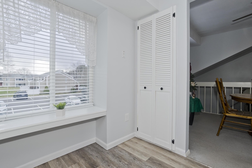 286 Nassau Drive, Unit 286 Springfield, MA 01129 - Photo 5 of 19 a view of kitchen and sink