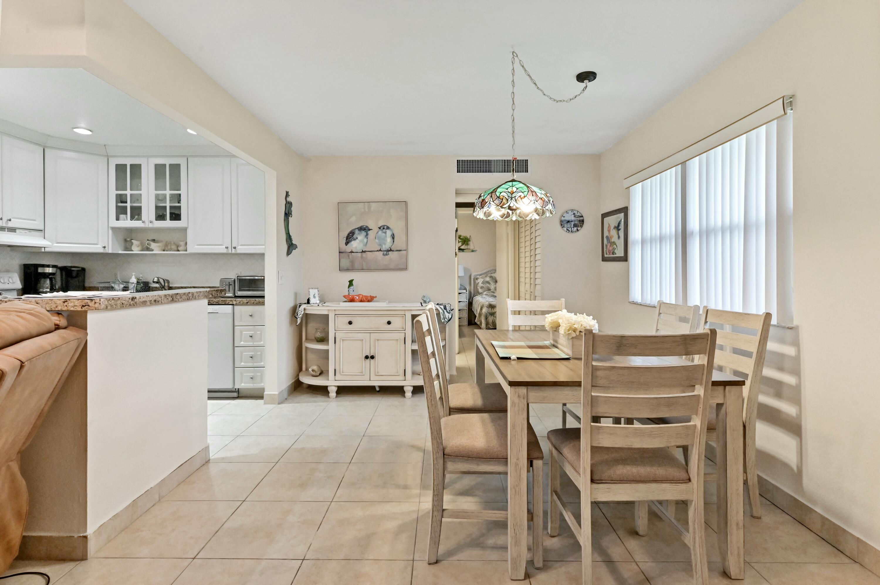 91 Waterford D Delray Beach, FL 33446 - Photo 12 of 37 tempImageGFKiv1