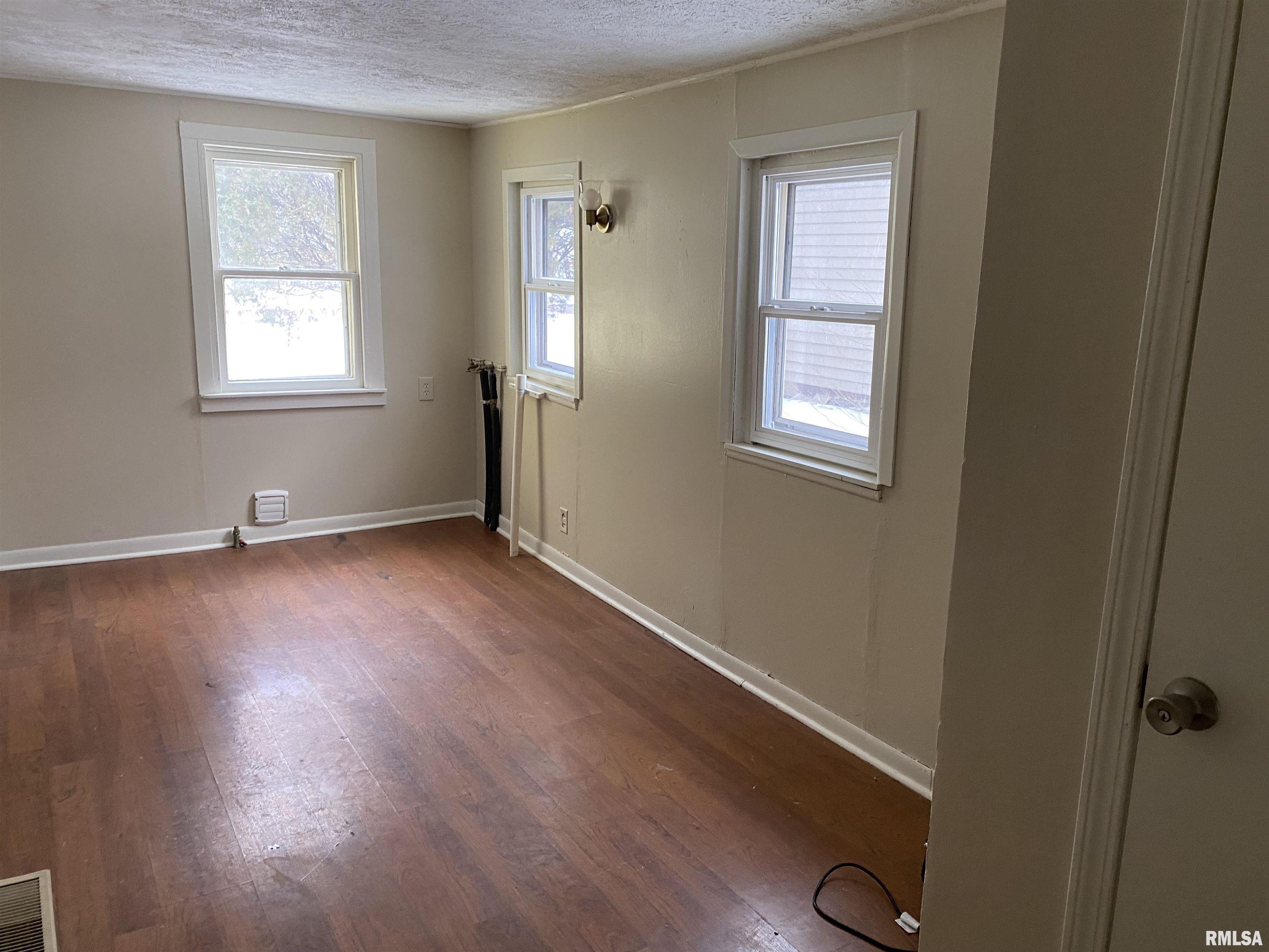 504 Williams Street Springfield, IL 62704 - Photo 6 of 19