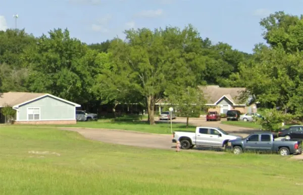 $650 | 389 South Texas Street, Emory, TX 75440