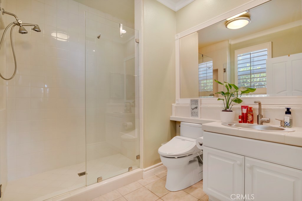 20333 Vía Cellini Porter Ranch, CA 91326 - Photo 15 of 66