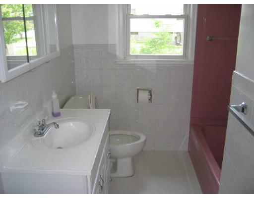 10 Norman Road Leominster, MA 01453 - Photo 5 of 8 Gallery Image 5