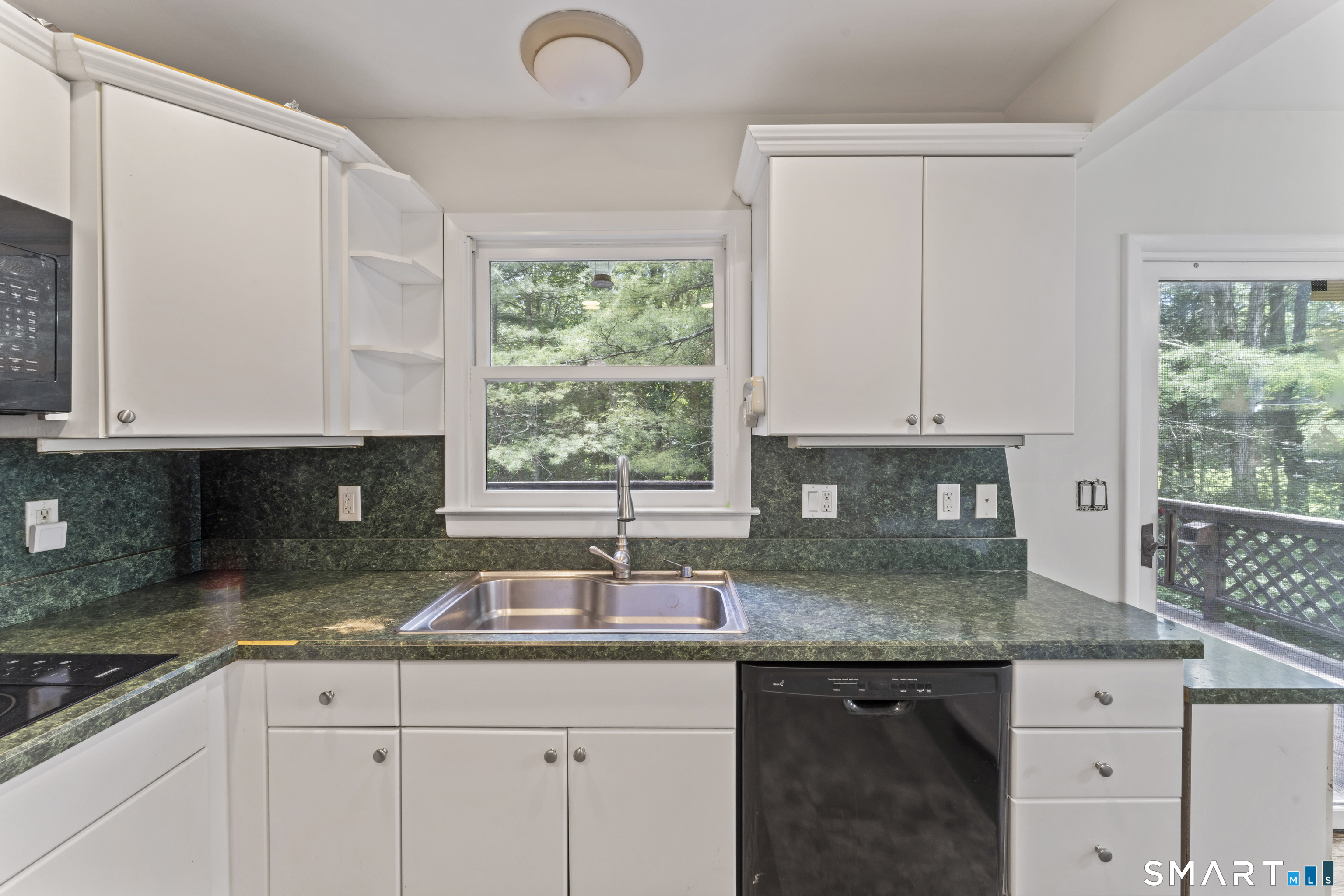 23 Windaway Road Bethel, CT 06801 - Photo 11 of 35