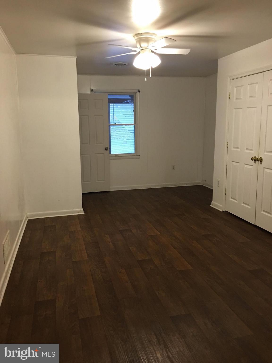 8429 Garland Road Pasadena, MD 21122 - Photo 22 of 32 Bedroom w/Full Bath