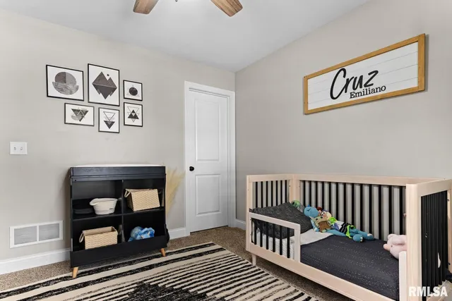 $410,000 | 100 Presley Street, Chillicothe, IL 61523