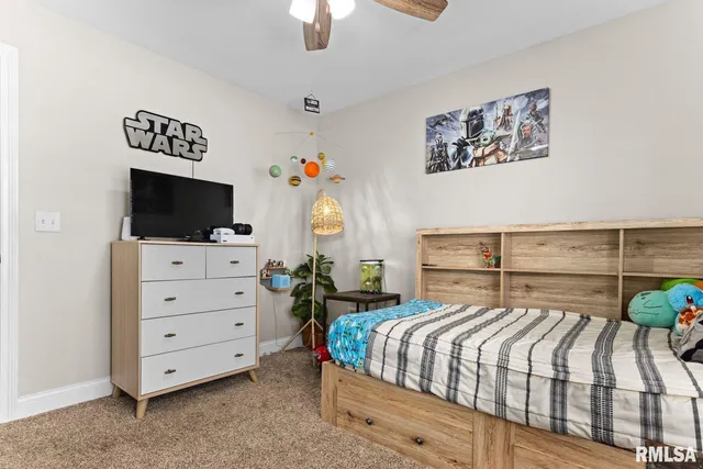 $410,000 | 100 Presley Street, Chillicothe, IL 61523