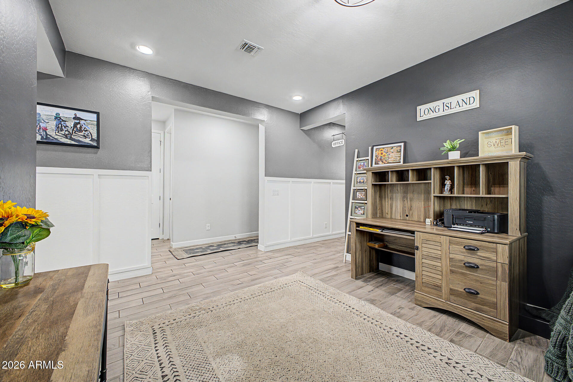 14369 West Wethersfield Road Surprise, AZ 85379 - Photo 7 of 53 31 - Wethersfield