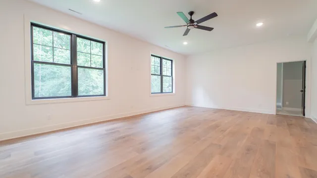 $1,029,999 | 161 North Winterberry Drive, Valparaiso, IN 46385