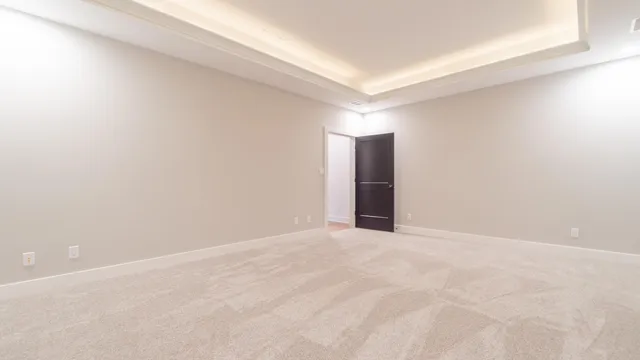 $1,029,999 | 161 North Winterberry Drive, Valparaiso, IN 46385