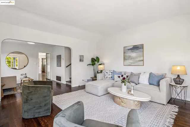 $1,095,000 | 1635 Ocean View Avenue, Kensington, CA 94707