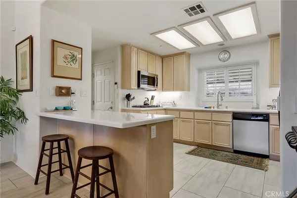 $4,225 | 43760 Milan Court, La Quinta, CA 92253