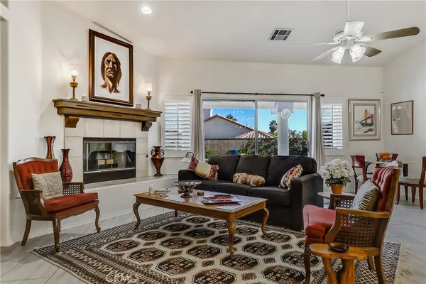 $4,225 | 43760 Milan Court, La Quinta, CA 92253