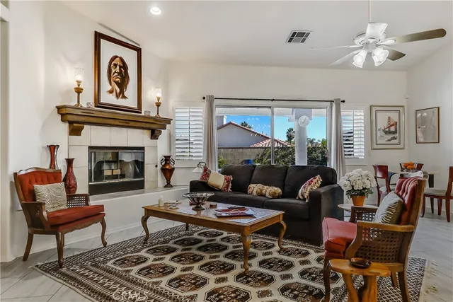 $4,225 | 43760 Milan Court, La Quinta, CA 92253