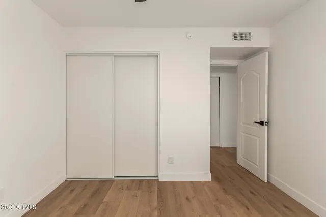 $3,995 | 516 East Greenway Drive, Tempe, AZ 85282