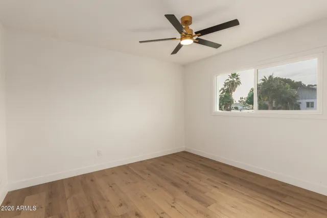 $3,995 | 516 East Greenway Drive, Tempe, AZ 85282