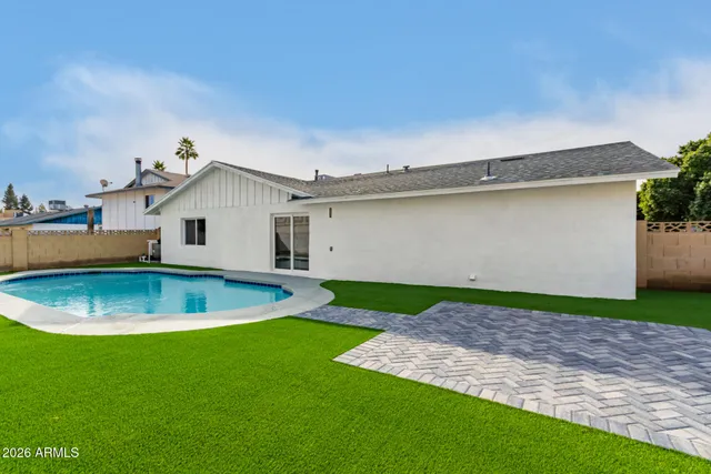 $3,995 | 516 East Greenway Drive, Tempe, AZ 85282