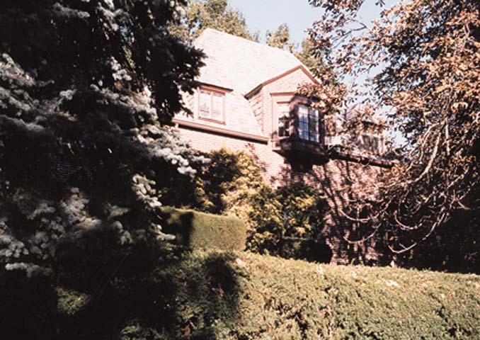 22 7 Gables Road Staten Island, NY 10304 - Photo 1 of 1 Primary Photo