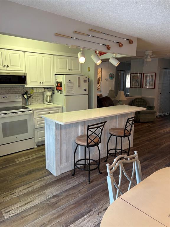 14531 Walsingham Road, Unit 204 Largo, FL 33774 - Photo 19 of 29