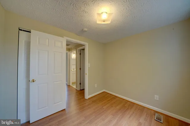 $2,400 | 8334 Mary Lee Lane, Laurel, MD 20723