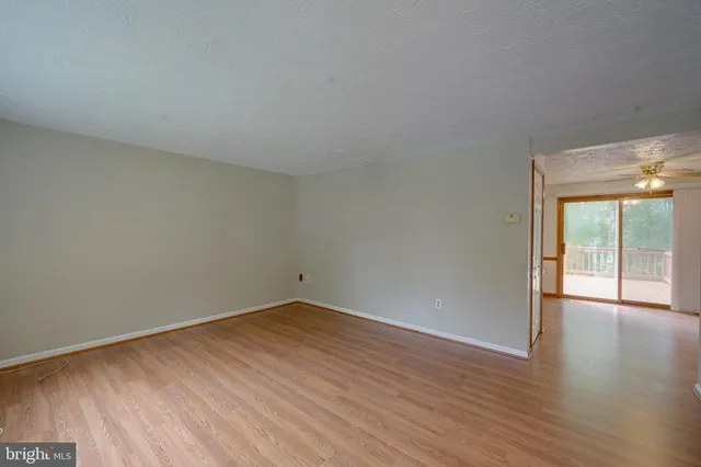 $2,400 | 8334 Mary Lee Lane, Laurel, MD 20723