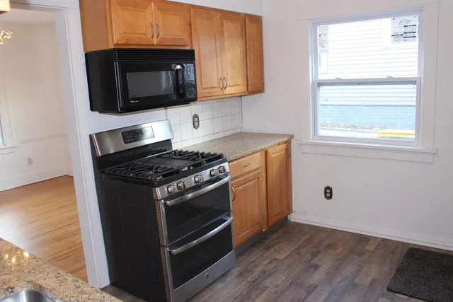 $134,900 | 718 North Central Avenue, Rockford, IL 61101