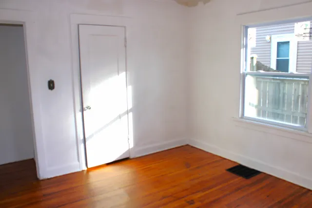 $134,900 | 718 North Central Avenue, Rockford, IL 61101