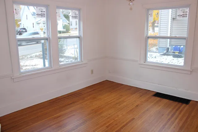 $134,900 | 718 North Central Avenue, Rockford, IL 61101