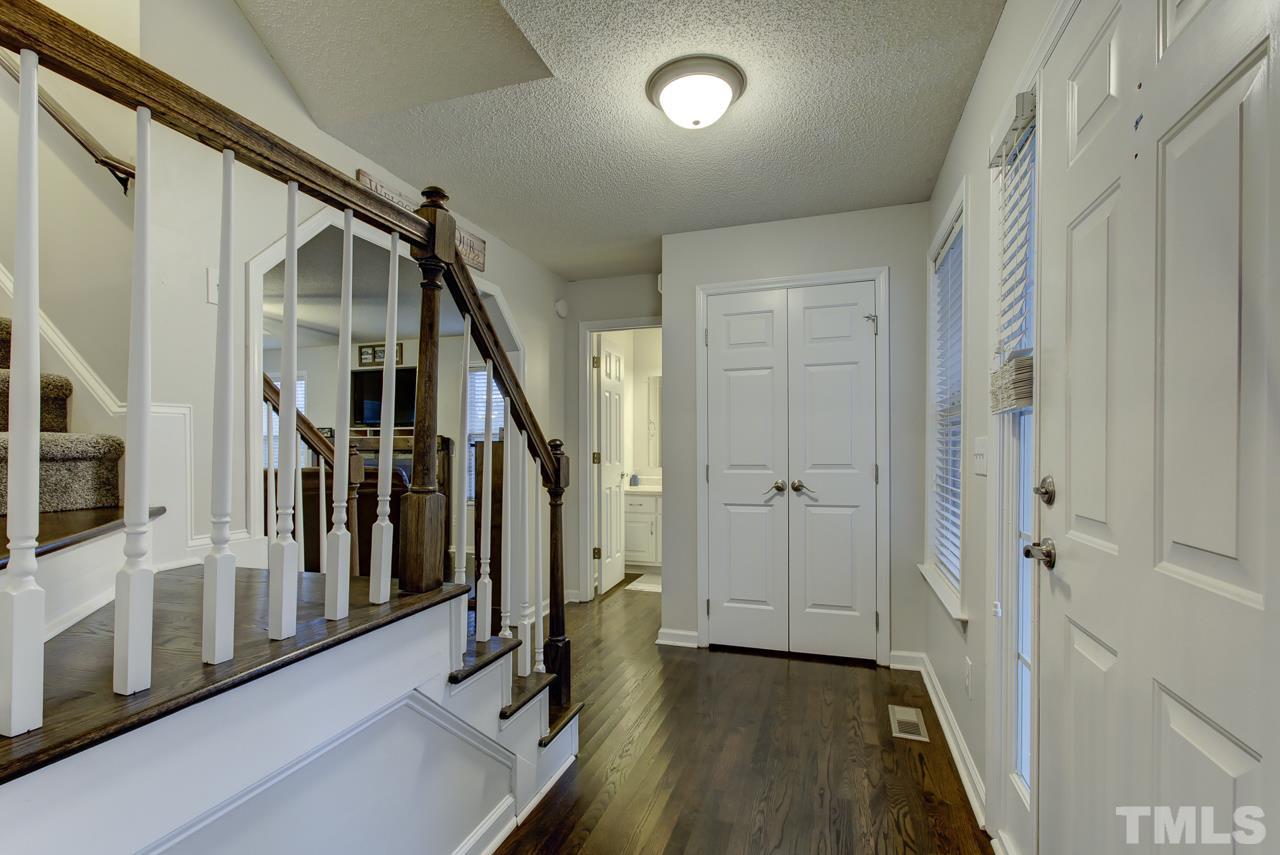 76 Line Drive Raleigh, NC 27603 - Photo 4 of 25 Gallery Image 4