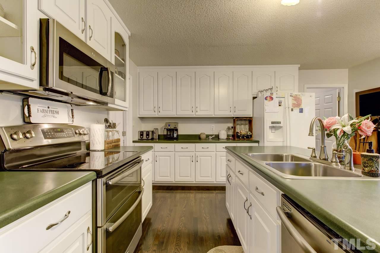 76 Line Drive Raleigh, NC 27603 - Photo 9 of 25 Gallery Image 9