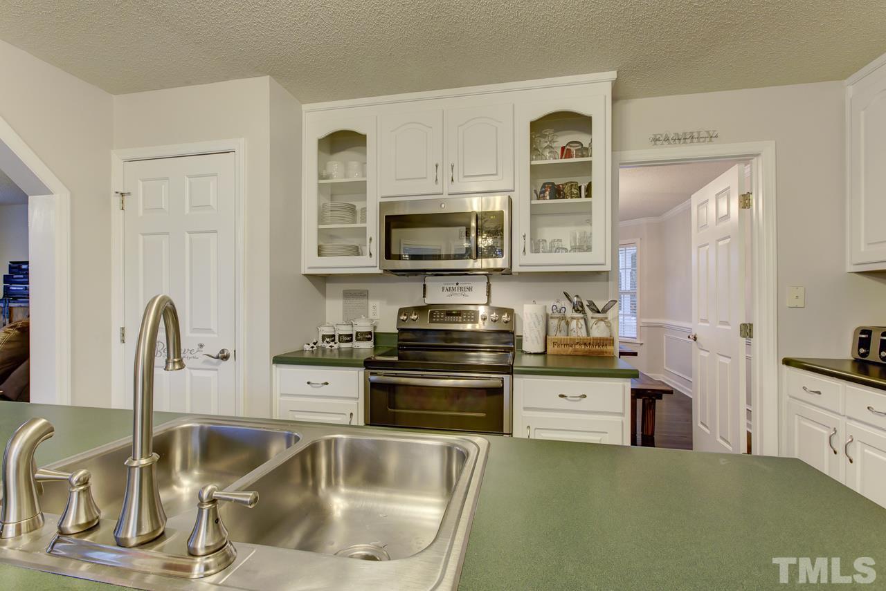 76 Line Drive Raleigh, NC 27603 - Photo 10 of 25 Gallery Image 10