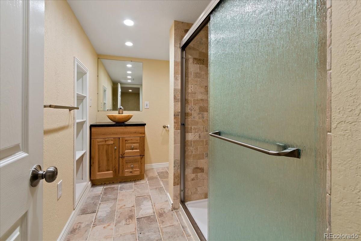 1638 South Raleigh Street Denver, CO 80219 - Photo 21 of 27 Gallery Image 21