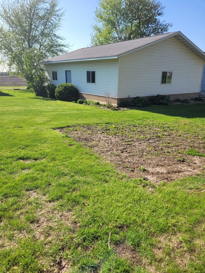 442 High Street Buda, IL 61314 - Photo 5 of 45