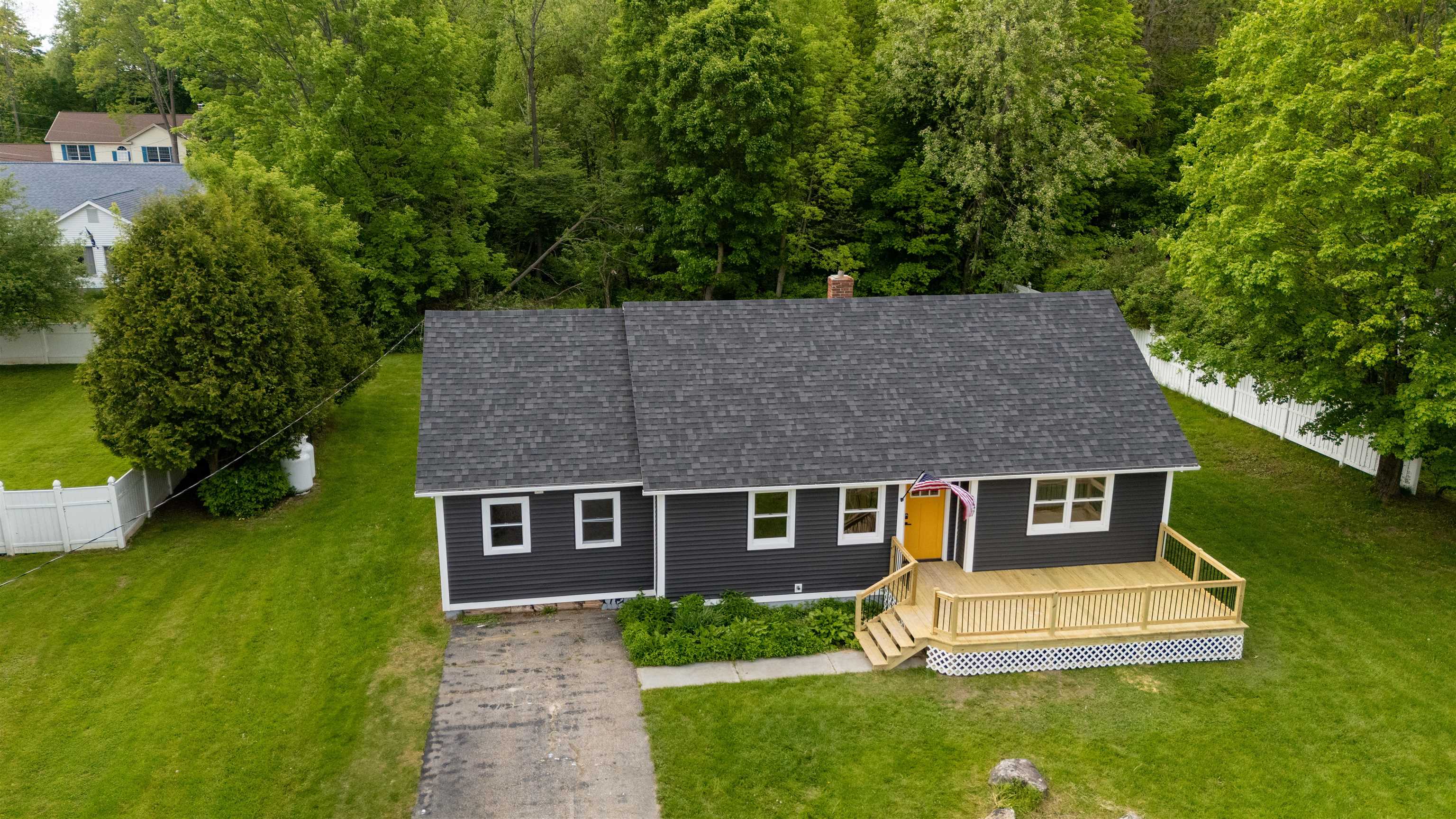 47 Hillcrest Road Rutland, VT 05701 - Photo 3 of 32 Gallery Image 3