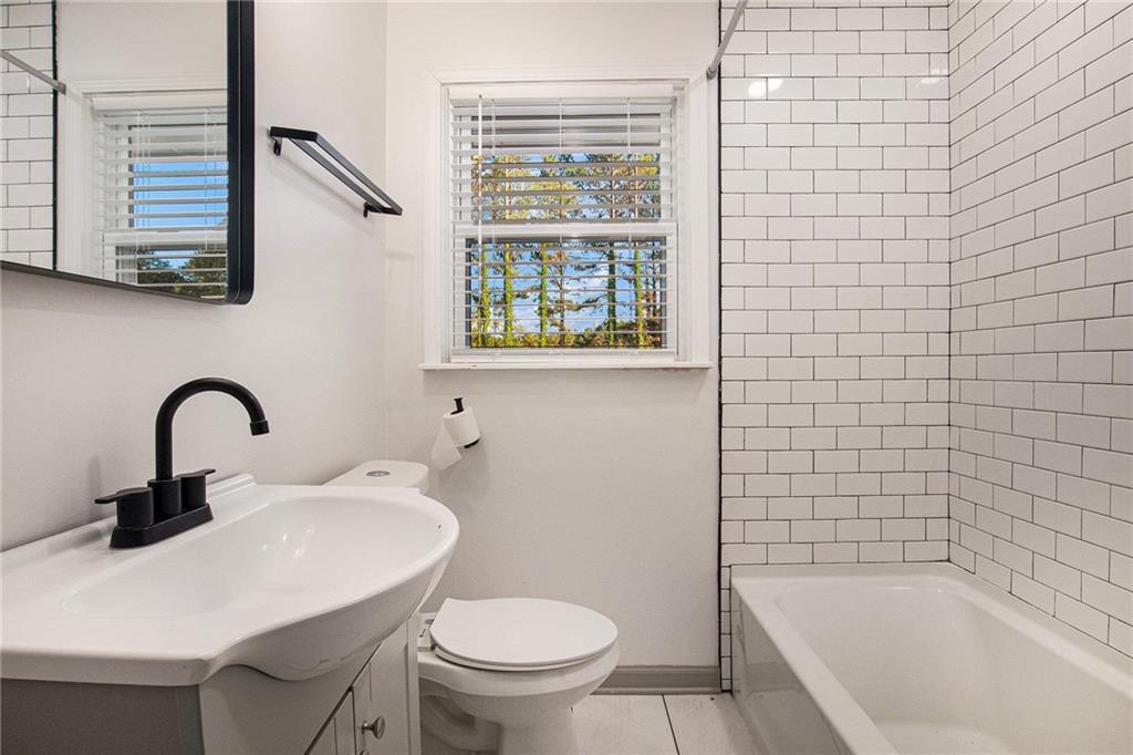 2105 Fellowship Road Tucker, GA 30084 - Photo 10 of 15