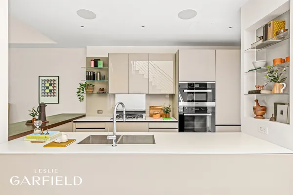 $34,000 | 240 East 61st Street | Lenox Hill