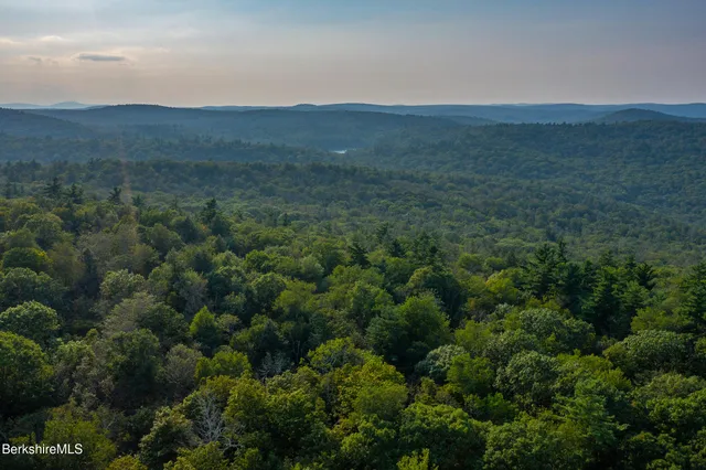 $4,500,000 | 19 Roberts Road, Sandisfield, MA 01255