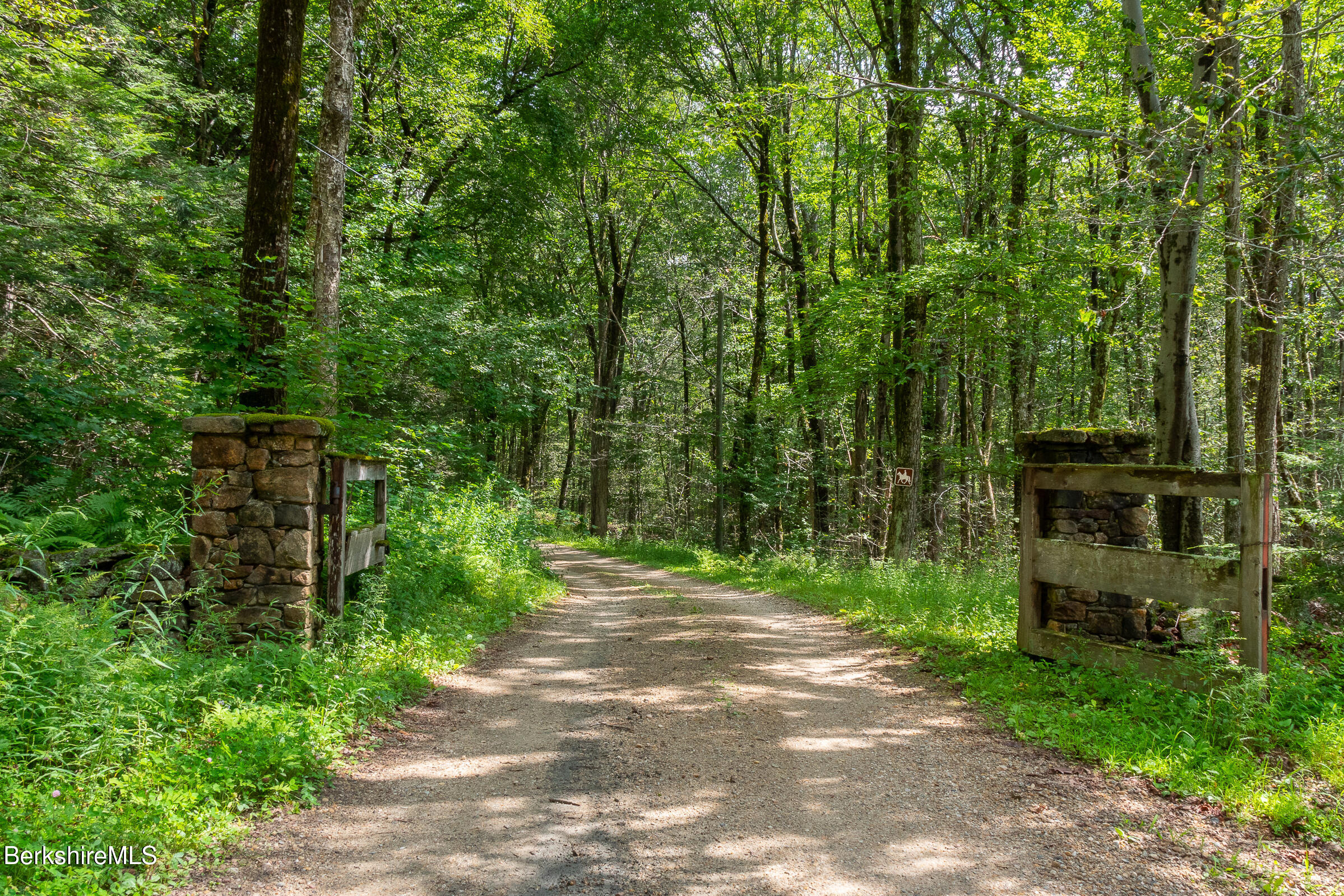 19 Roberts Road Sandisfield, MA 01255 - Photo 12 of 77 12_3_19 Roberts Rd WPSIR LCF