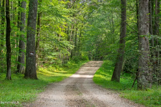 $4,500,000 | 19 Roberts Road, Sandisfield, MA 01255