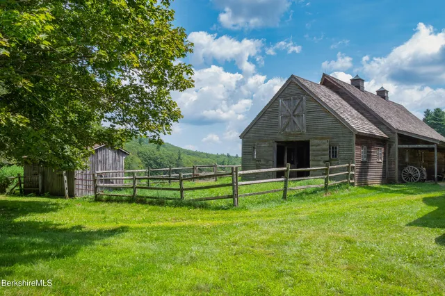 $4,500,000 | 19 Roberts Road, Sandisfield, MA 01255