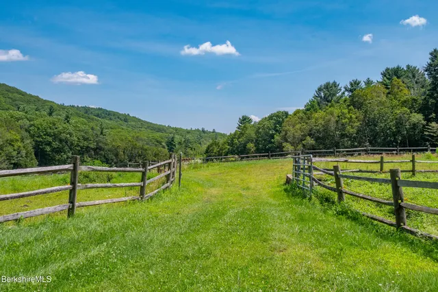 $4,500,000 | 19 Roberts Road, Sandisfield, MA 01255