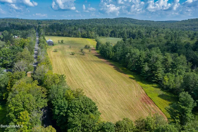 $4,500,000 | 19 Roberts Road, Sandisfield, MA 01255